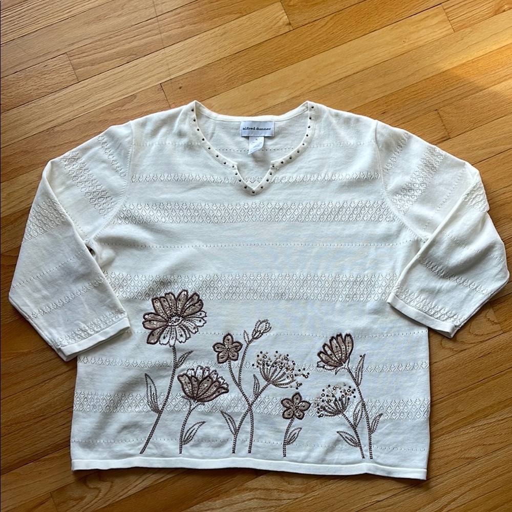 alfred dinner embroidered sweater